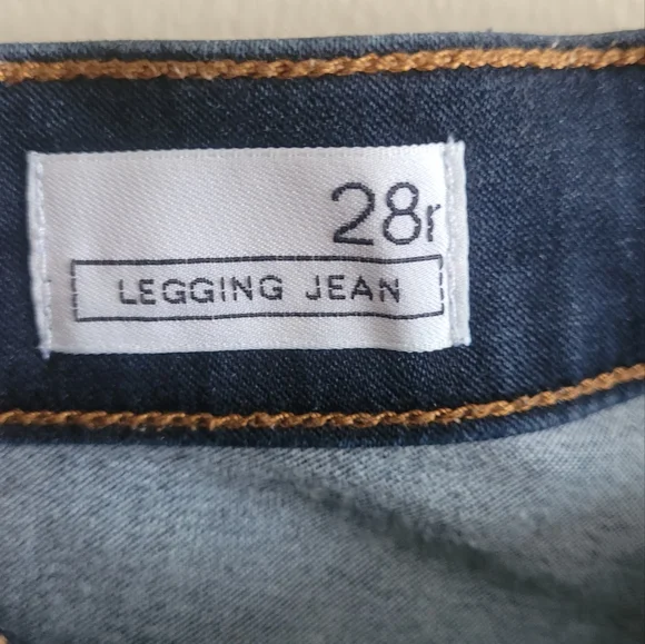 Vtg GAP 1969 legging jean zipper detailed denim Women's size 6R. Blue jean. - Picture 7 of 10